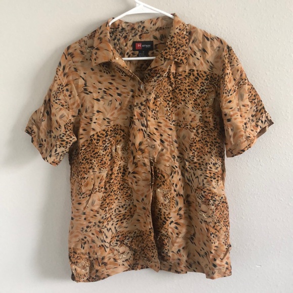 hartman sport Tops - Cute vintage 100% silk sporty button down